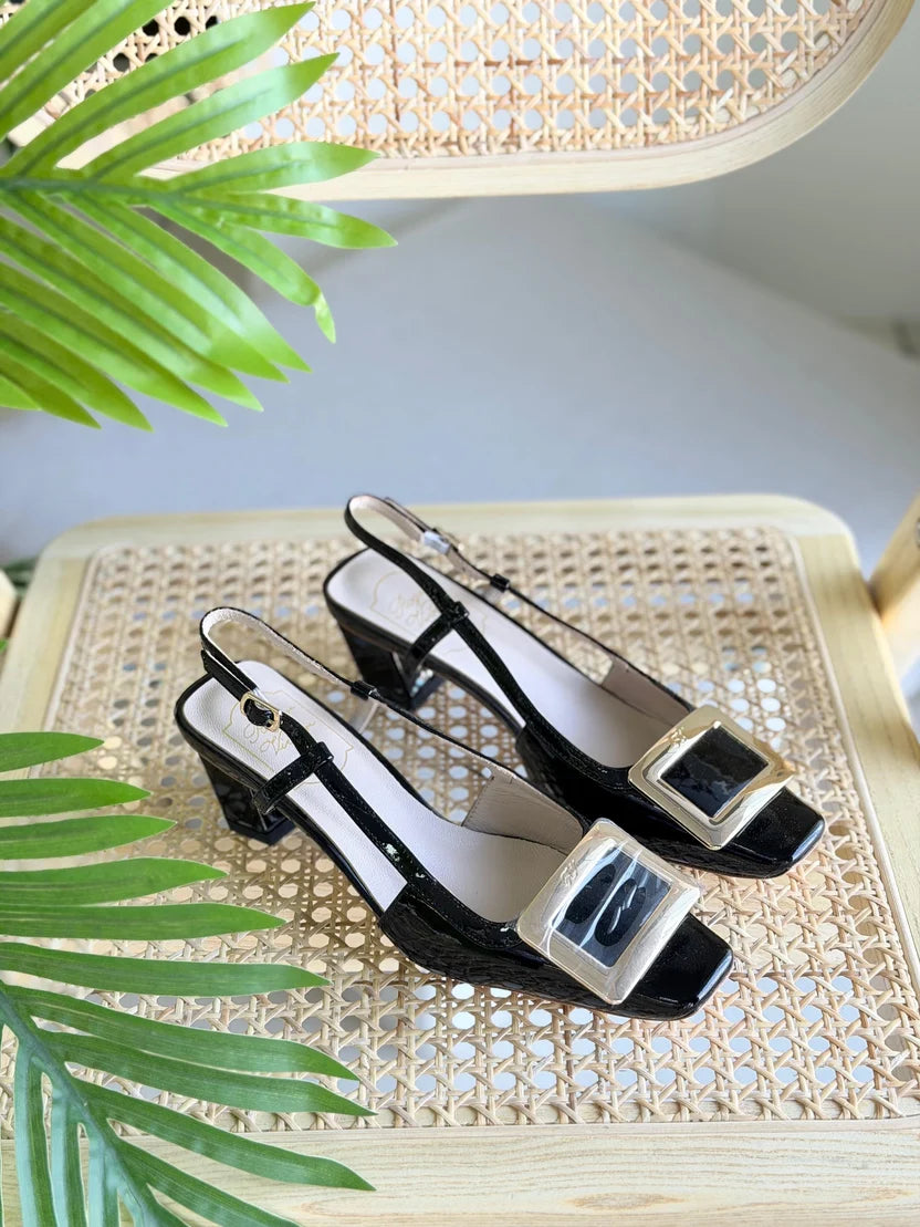 Roger Vivier Buckled Pumps