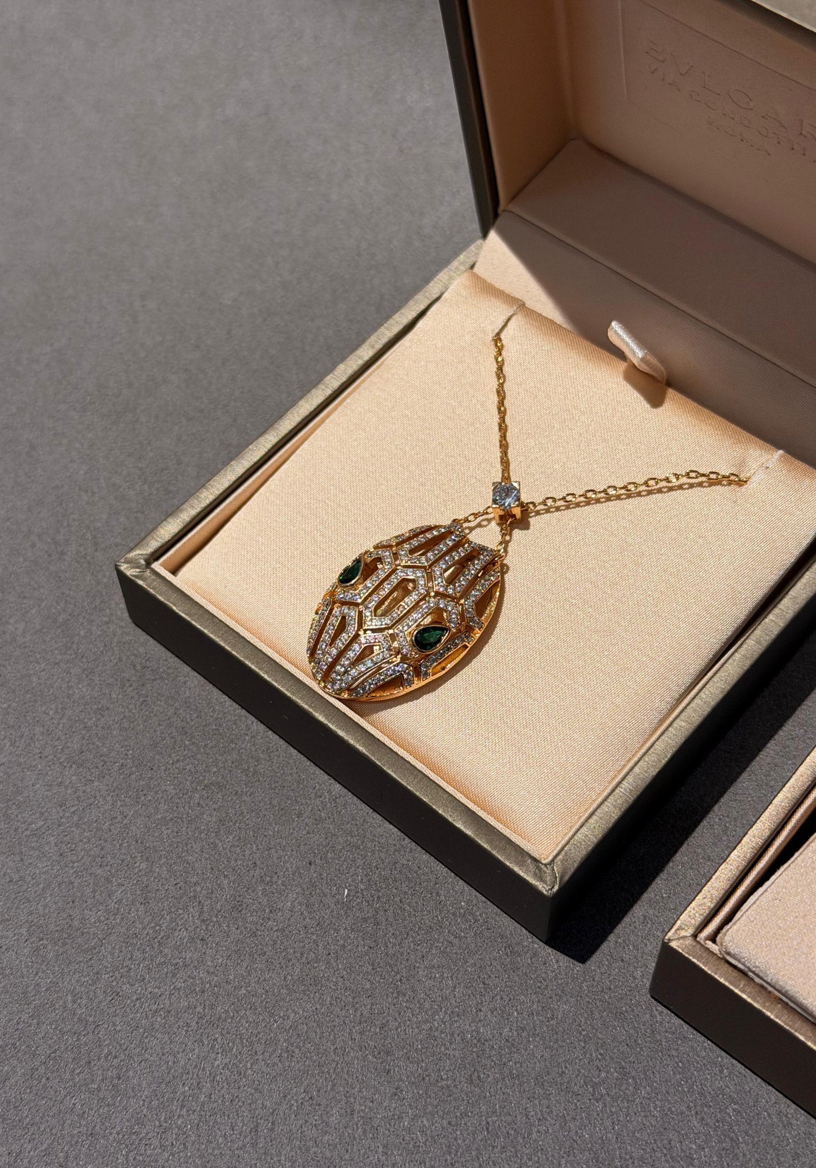 Bvlgari Serpent Set Necklace & Earings Swarovski Stones