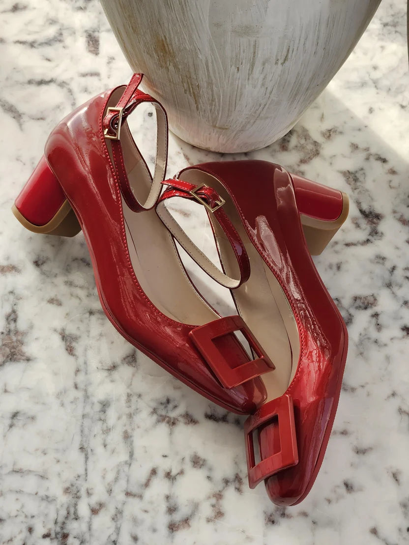 Roger Vivier Buckled Pumps