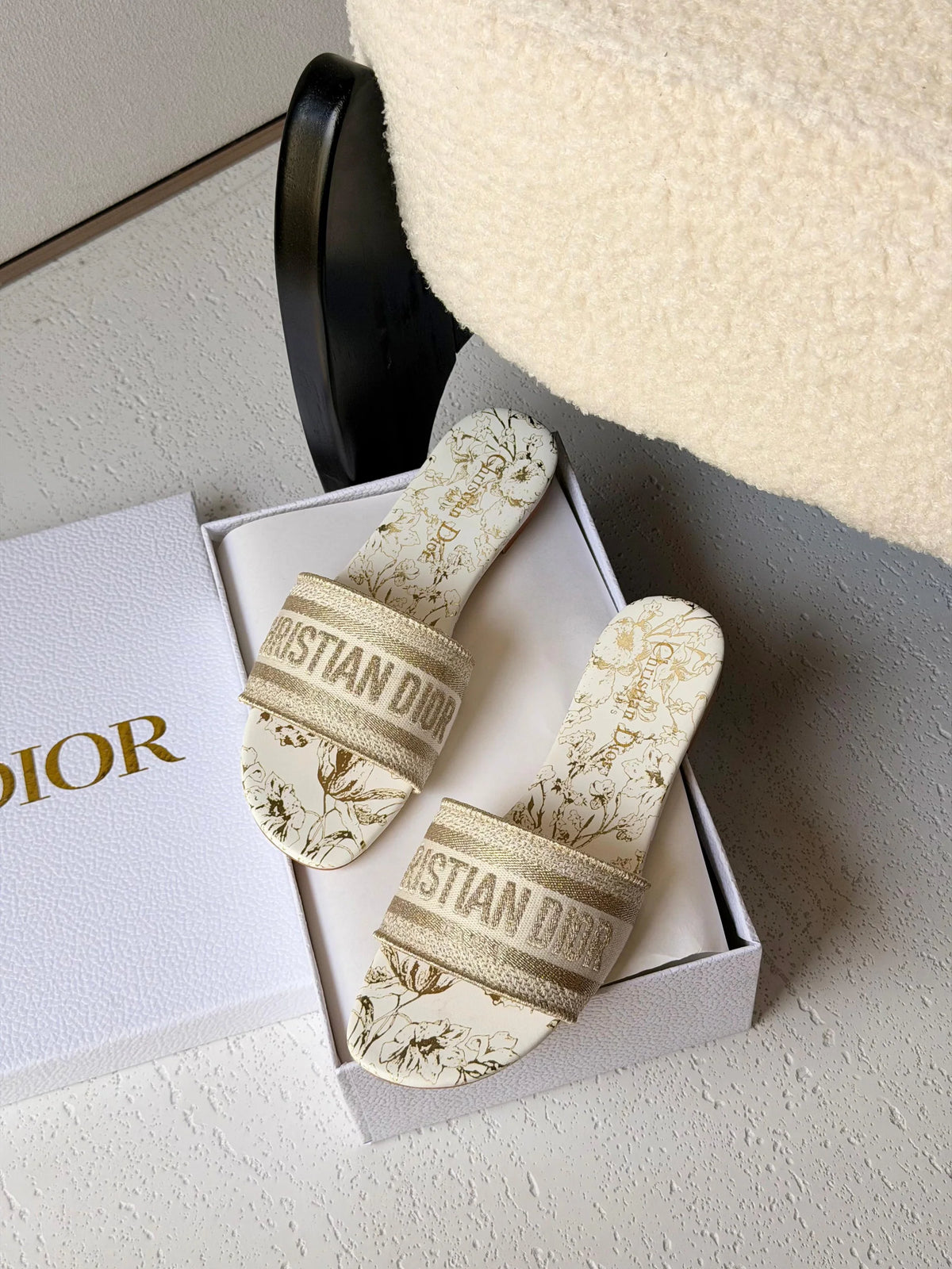 J'Adior Slingback Pump