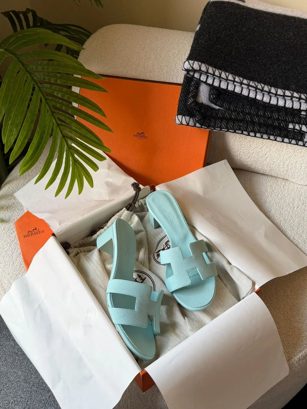 Hermès Oran Sandals