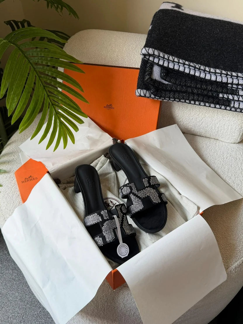 Hermès Oran Sandals