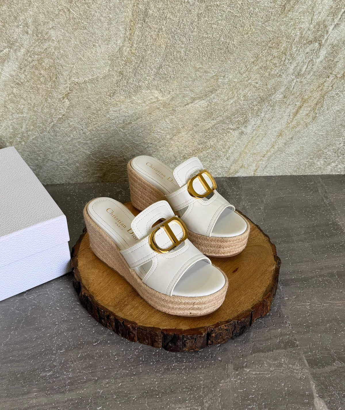 Dior 30 Montaigne Slide Wedge