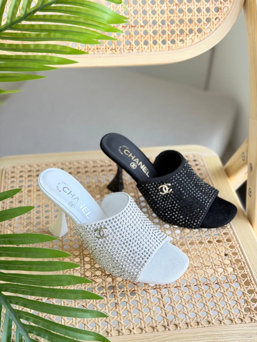 Chanel Mules - Diamantés