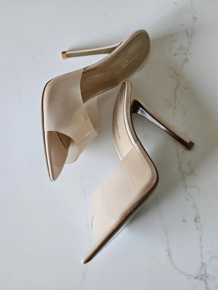 Gianvito Rossi Black Elle 105 Mule