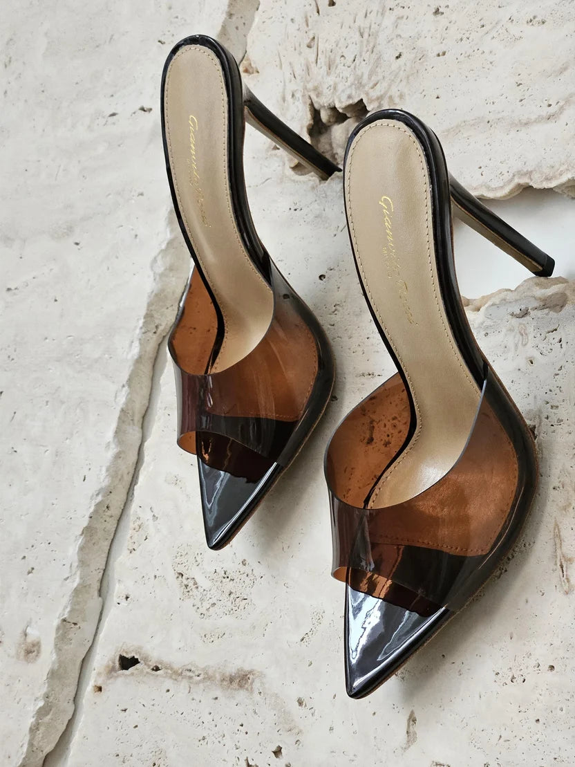 Gianvito Rossi Black Elle 105 Mule
