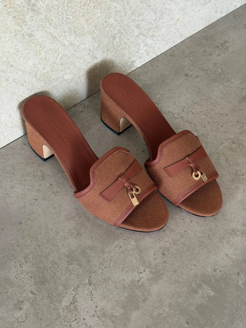Loro Piana Brown Summer Charms 55 Sandals