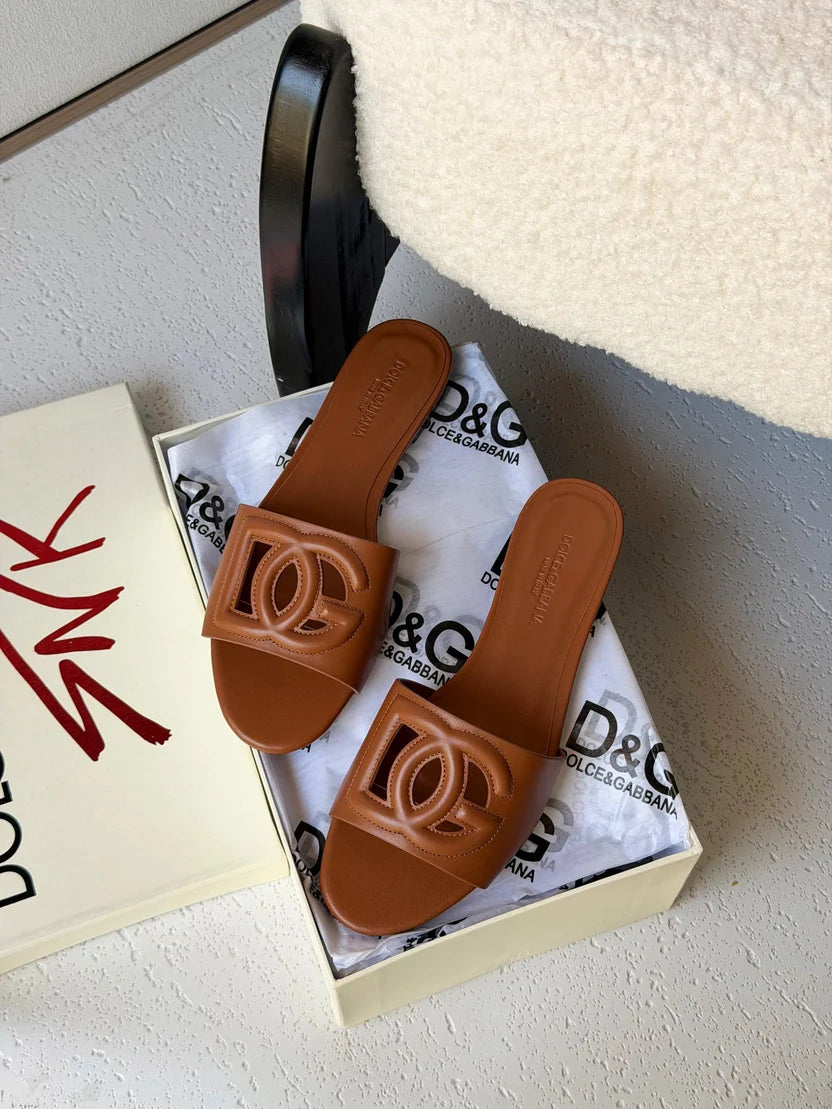 Dolce&Gabbana DG logo sandals