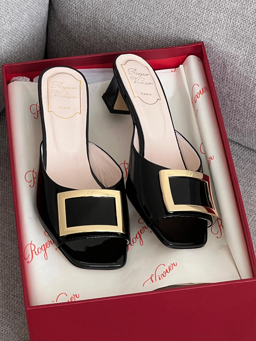 Roger Vivier Mules