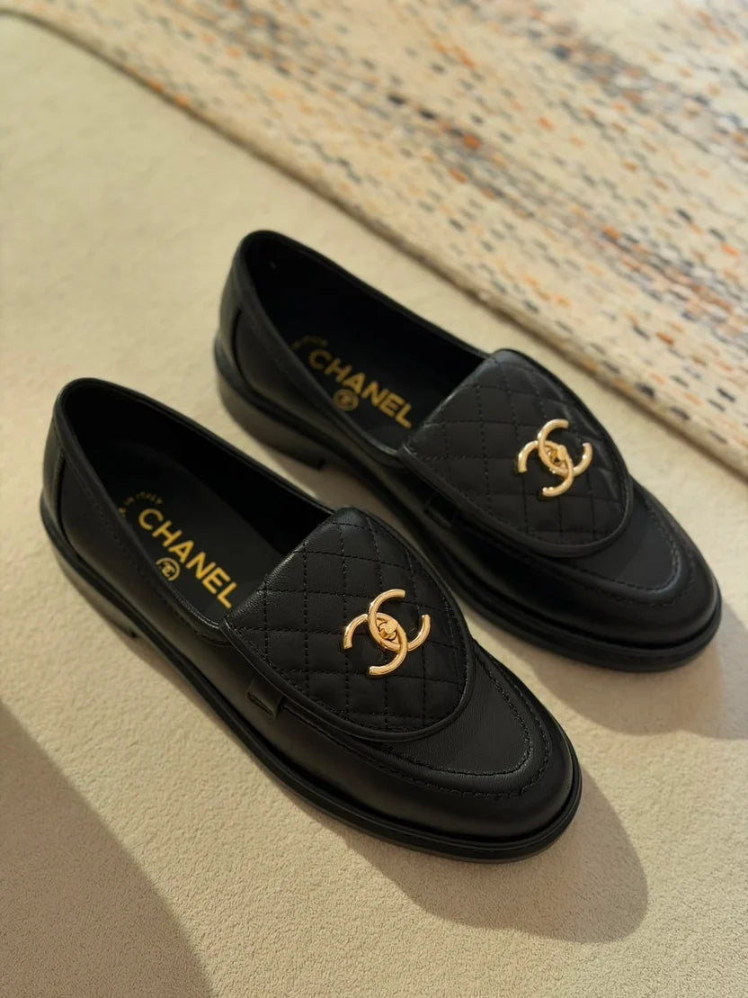 Chanel Pre-Loved Interlocking CC loafers