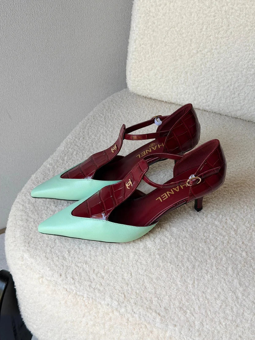 CHANEL Slingbacks - Lambskin & patent calfskin