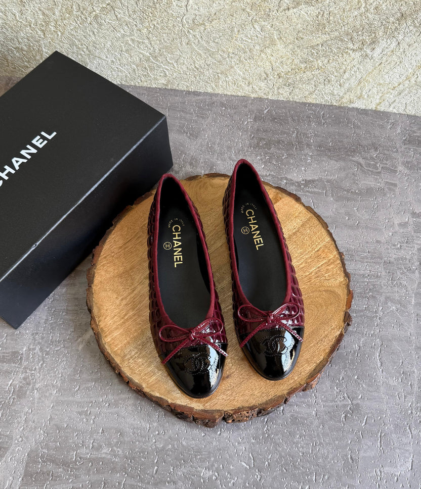 Chanel Ballet flats - Crocodile embossed patent