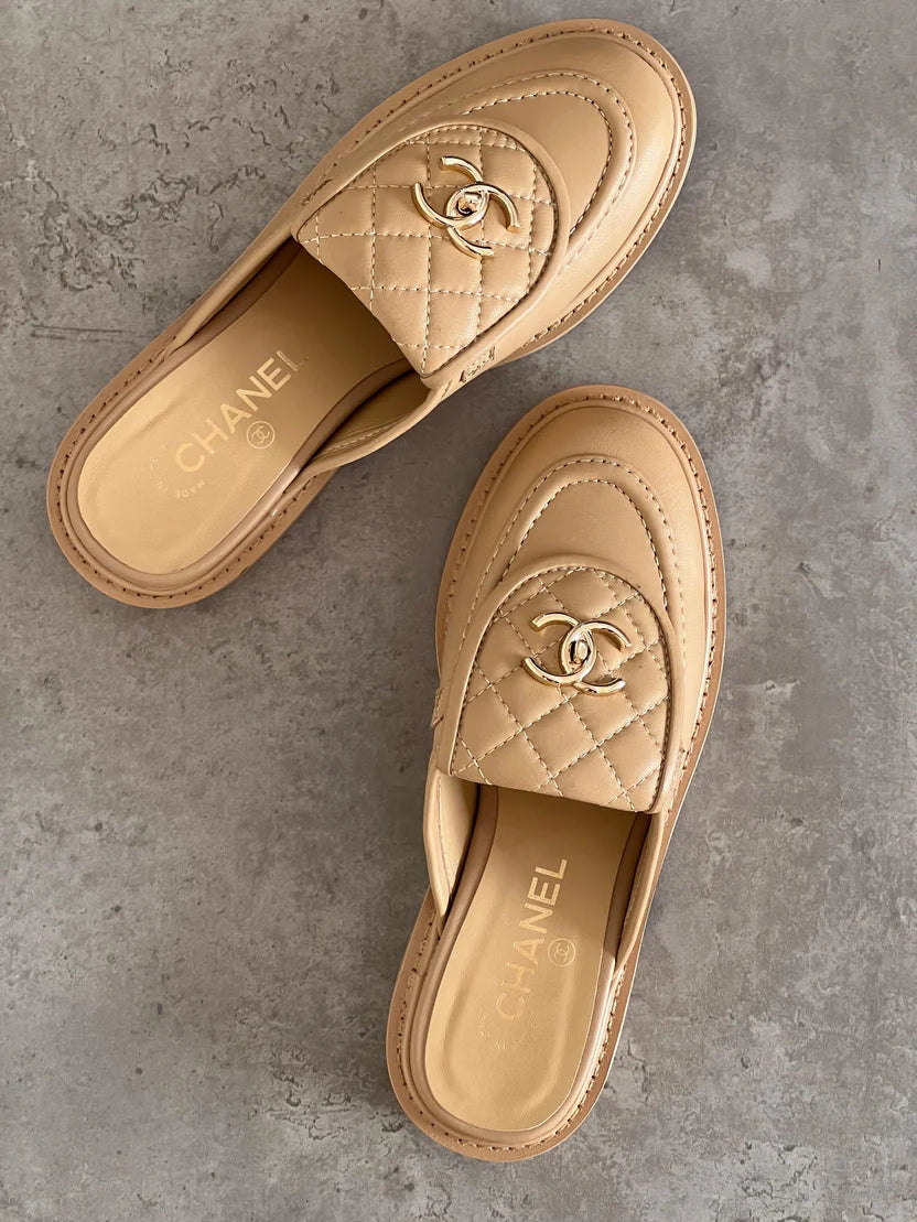 Chanel Loafers in Black Calfskin