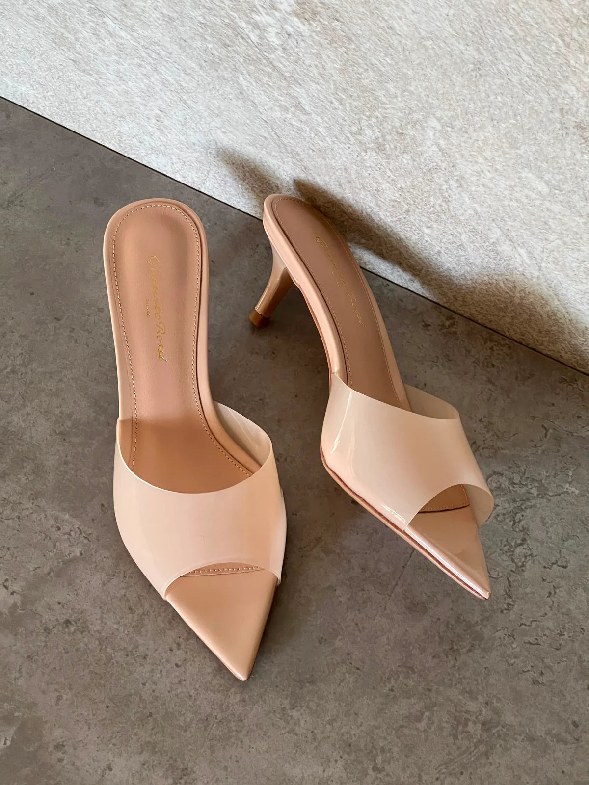 Gianvito Rossi Elle Mules