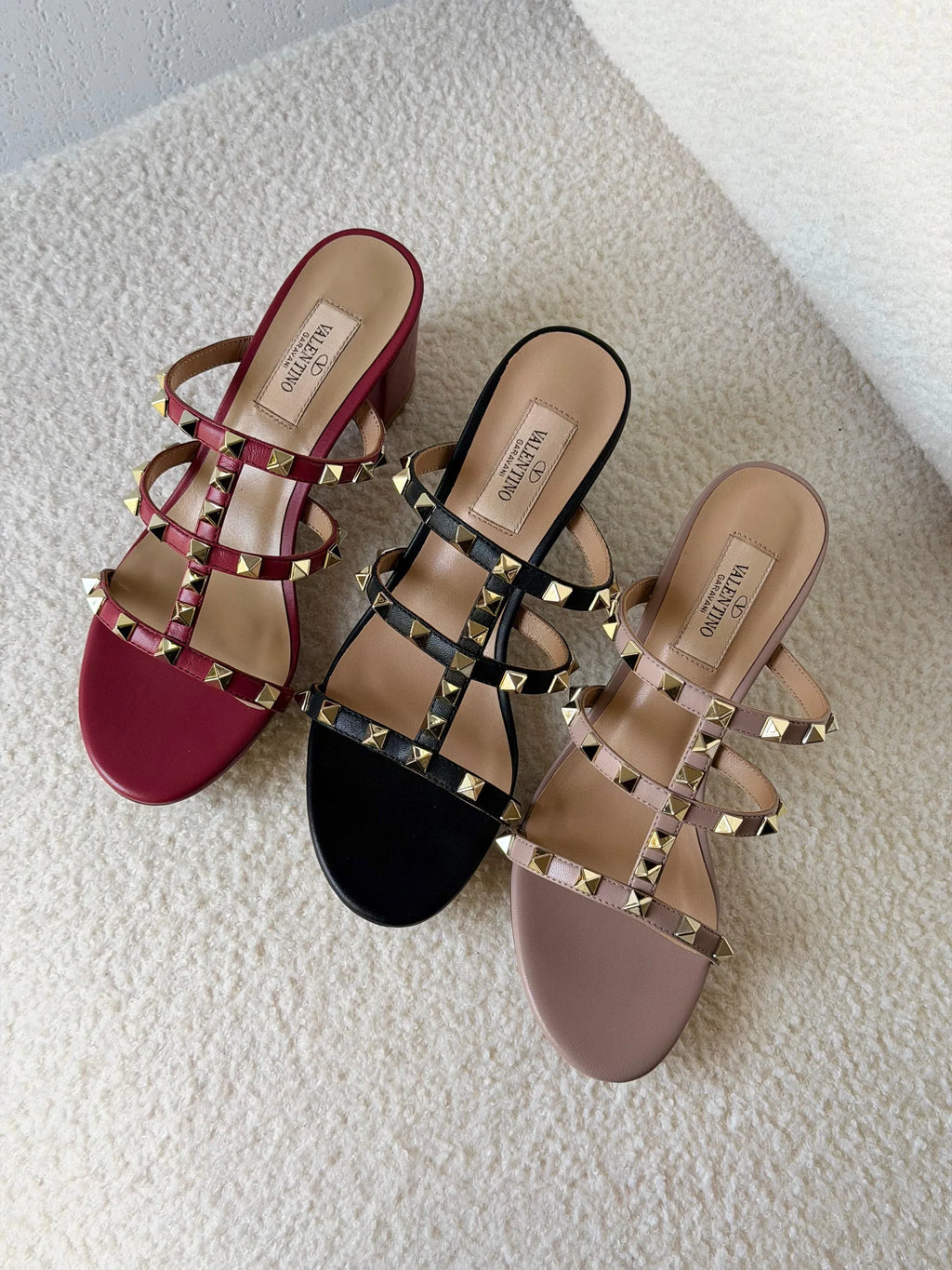 Valentino Garavani Rockstud Calfskin Leather Sandals