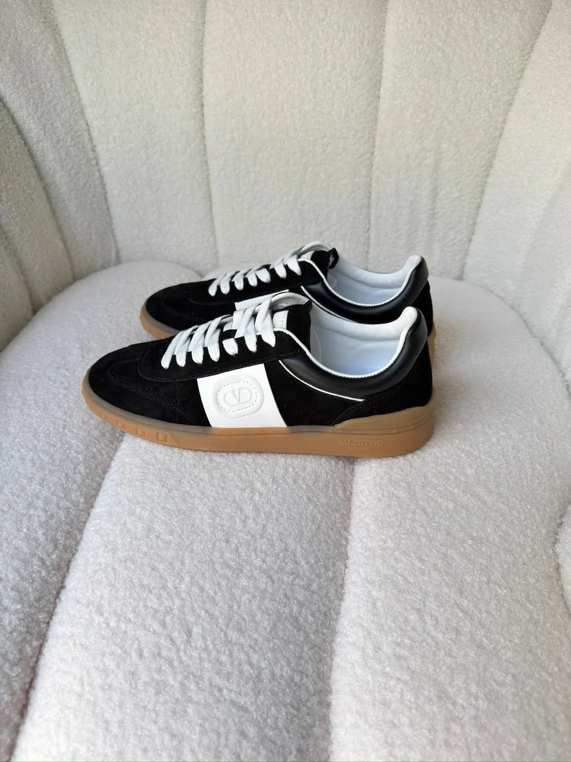 Valentino Garavani Upvillage Sneakers