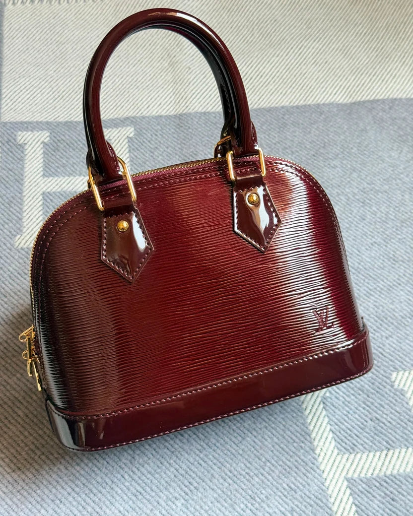 Louis Vuitton Alma BB Bag