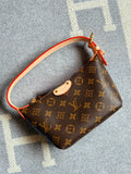 Louis Vuitton Pochette Hills Bag