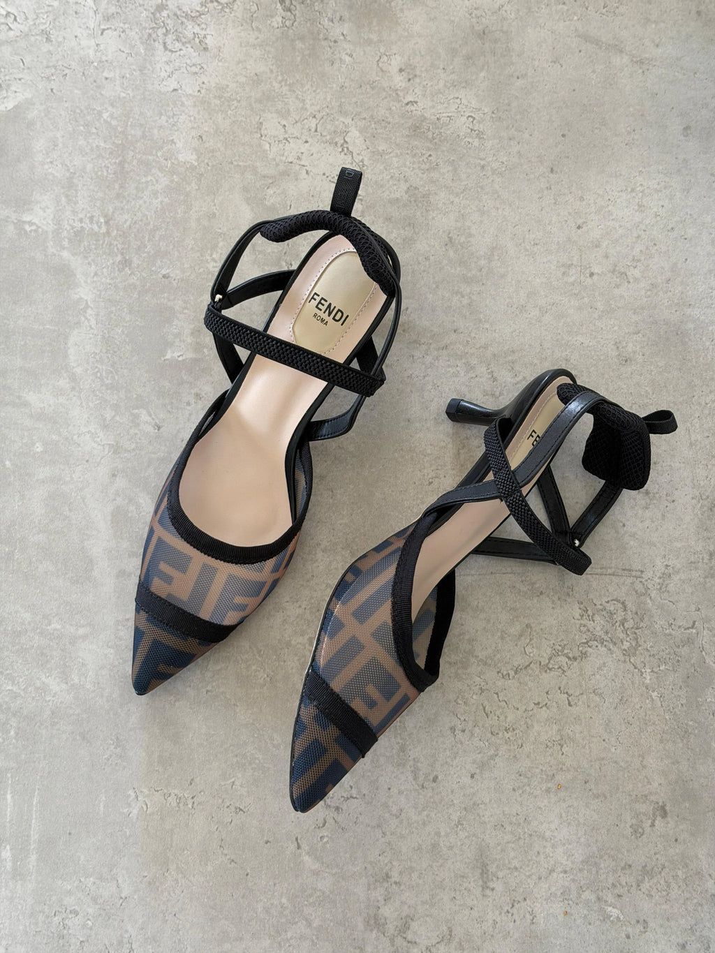 Fendi Colibrì Slingback Pumps
