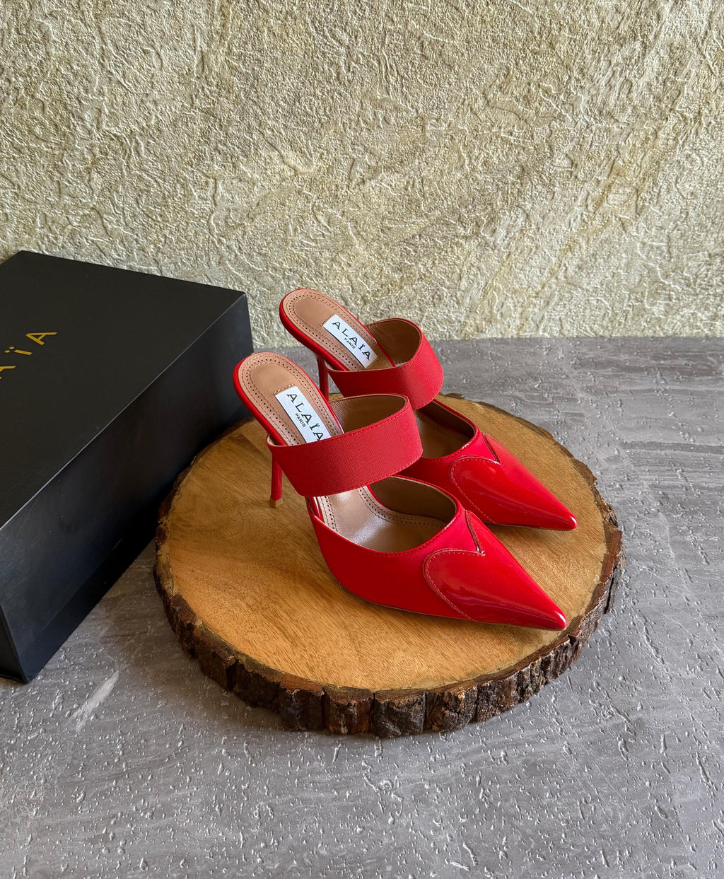 Alaia Le Coeur Mule