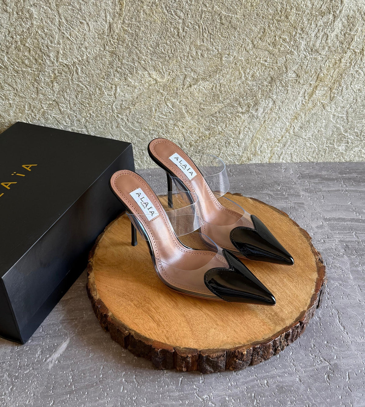Alaia Le Coeur Mule