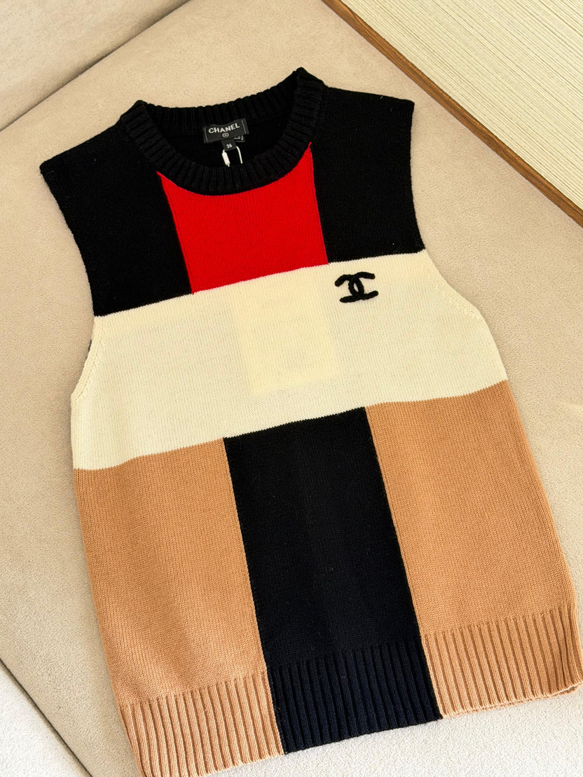 Chanel Cashmere and Wool Colorblock Knit Top