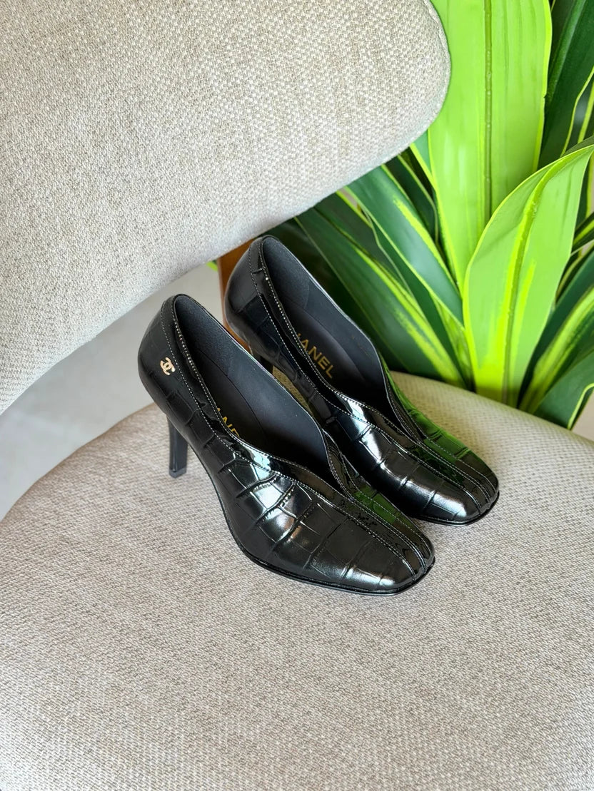 Chanel V-Cut Crocodile Embossed & Patent Calfskin Pumps