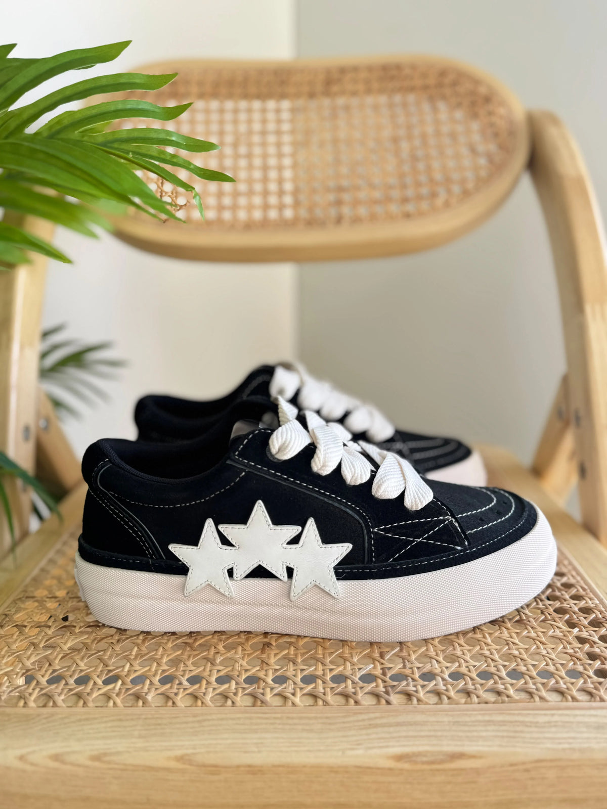 Amiri Stars Court Low Sneakers