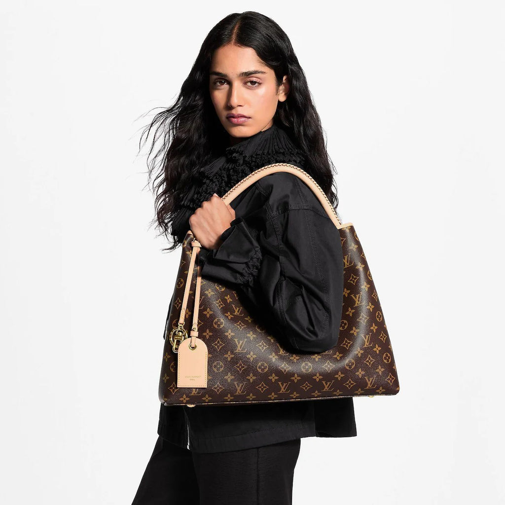 Louis Vuitton Again Hobo Bag