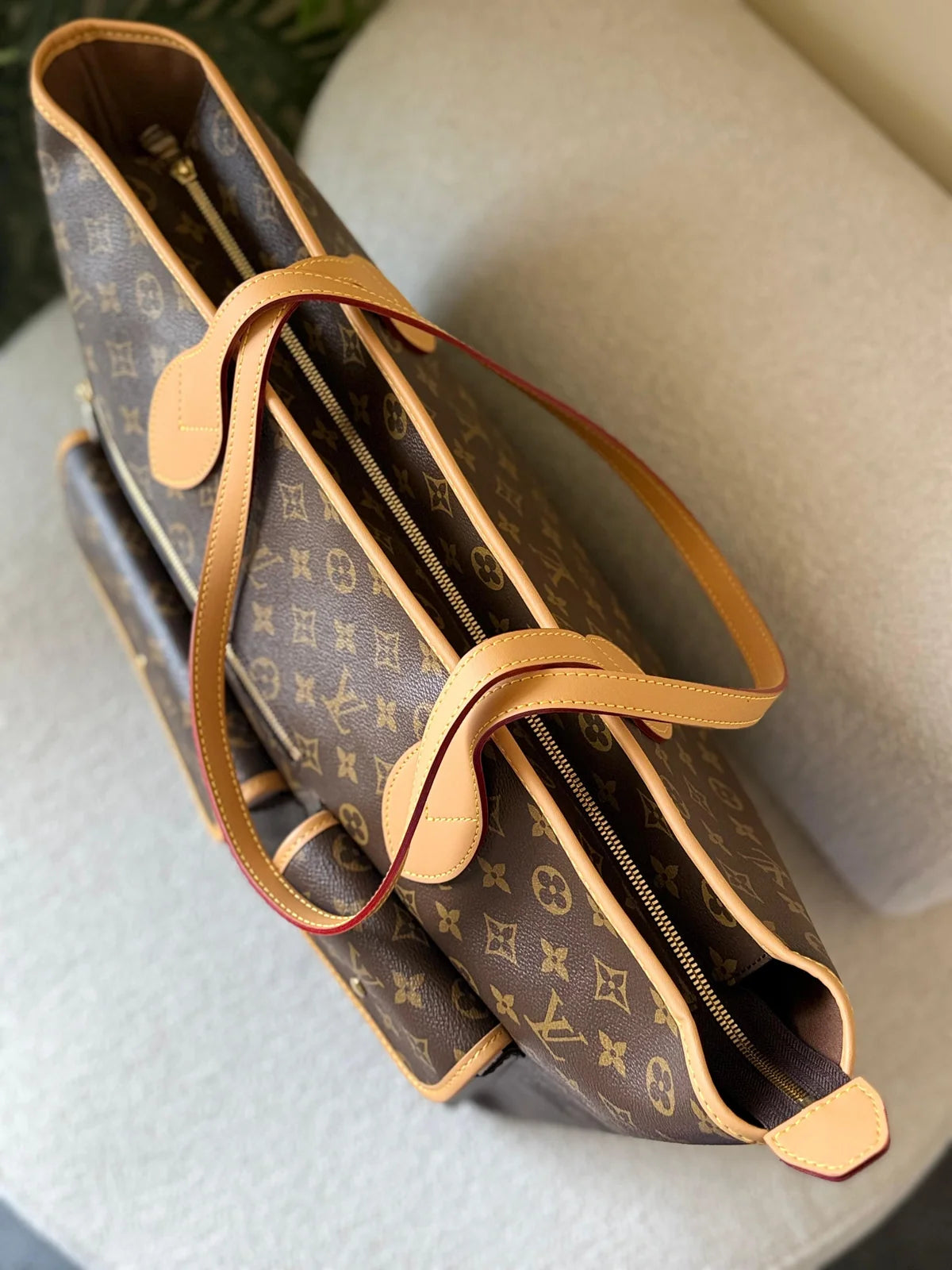 Louis Vuitton Nevereverfull Cargo Bag