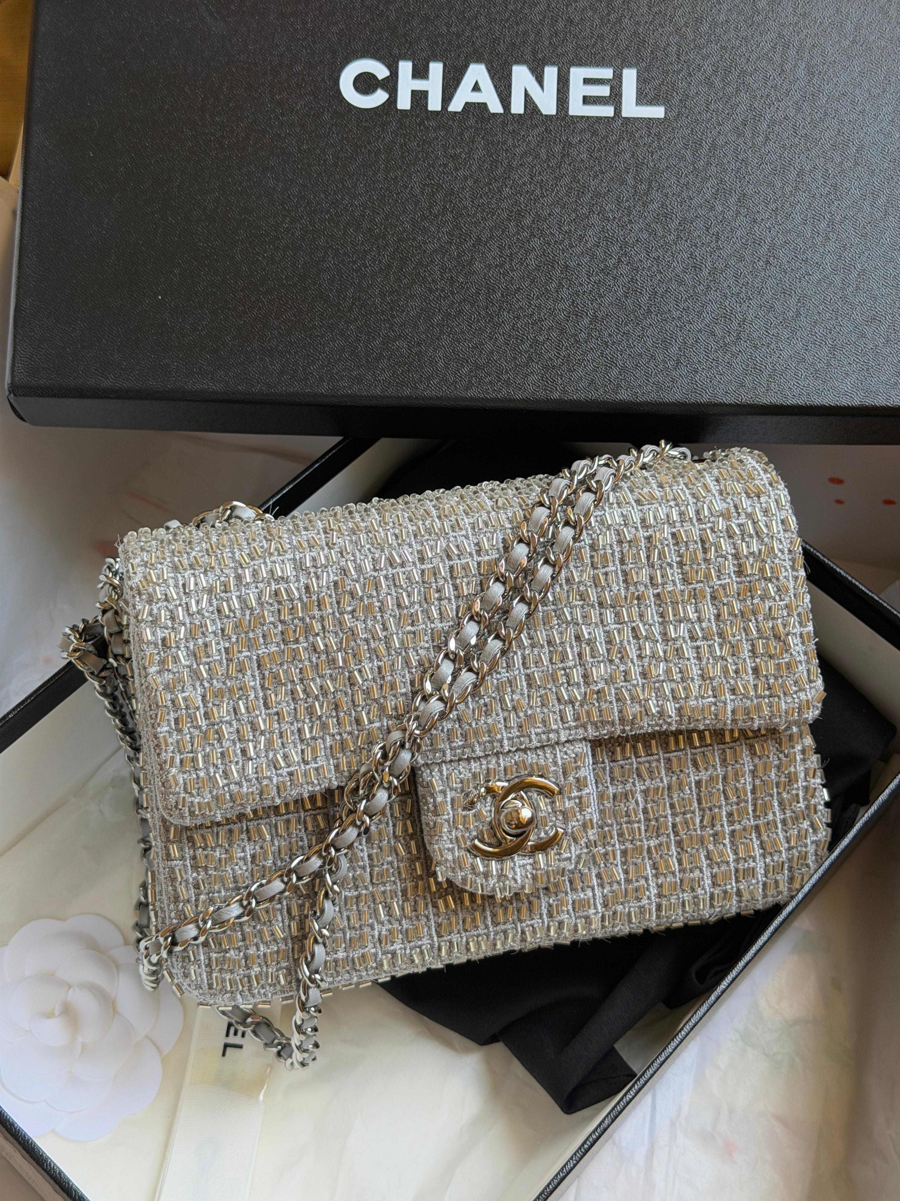 Chanel mini classic handbags