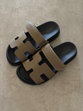 Hermes Chypre Sandals