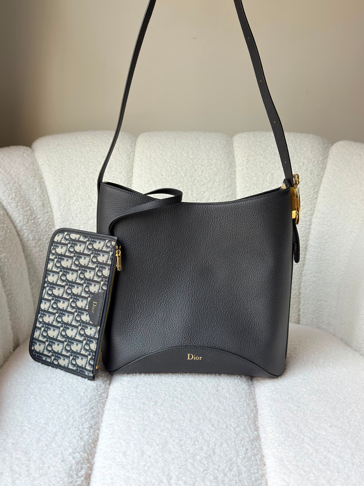 Dior Medaillon Bucket Bag (27 Cm)