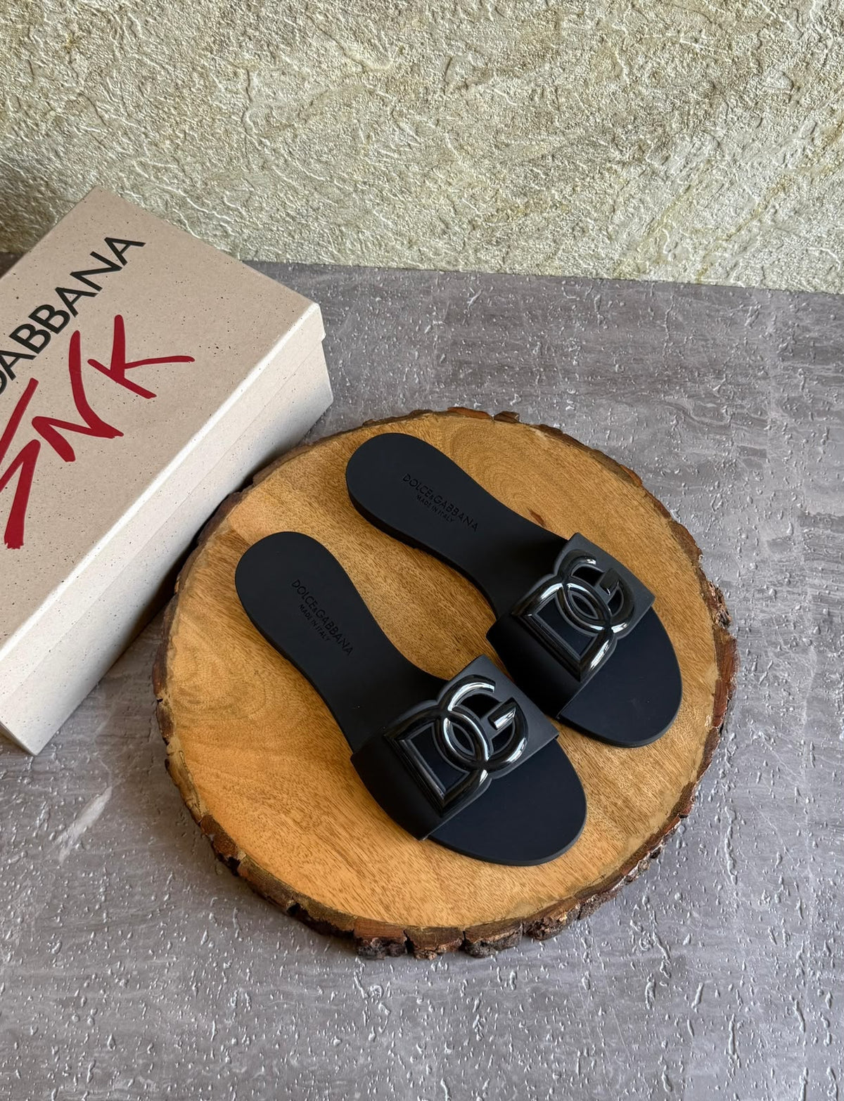 Dolce & Gabbana Bianca Logo Slides in Rubber